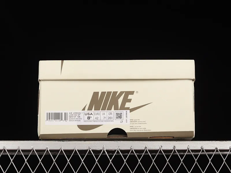 All categories Air Jordan Jordan series basketball shoes Air Jordan 1 Low Travis Scott x Air Jordan 1 Low OG AJ1 Joe 1 joint overhead hook DZ4137-106